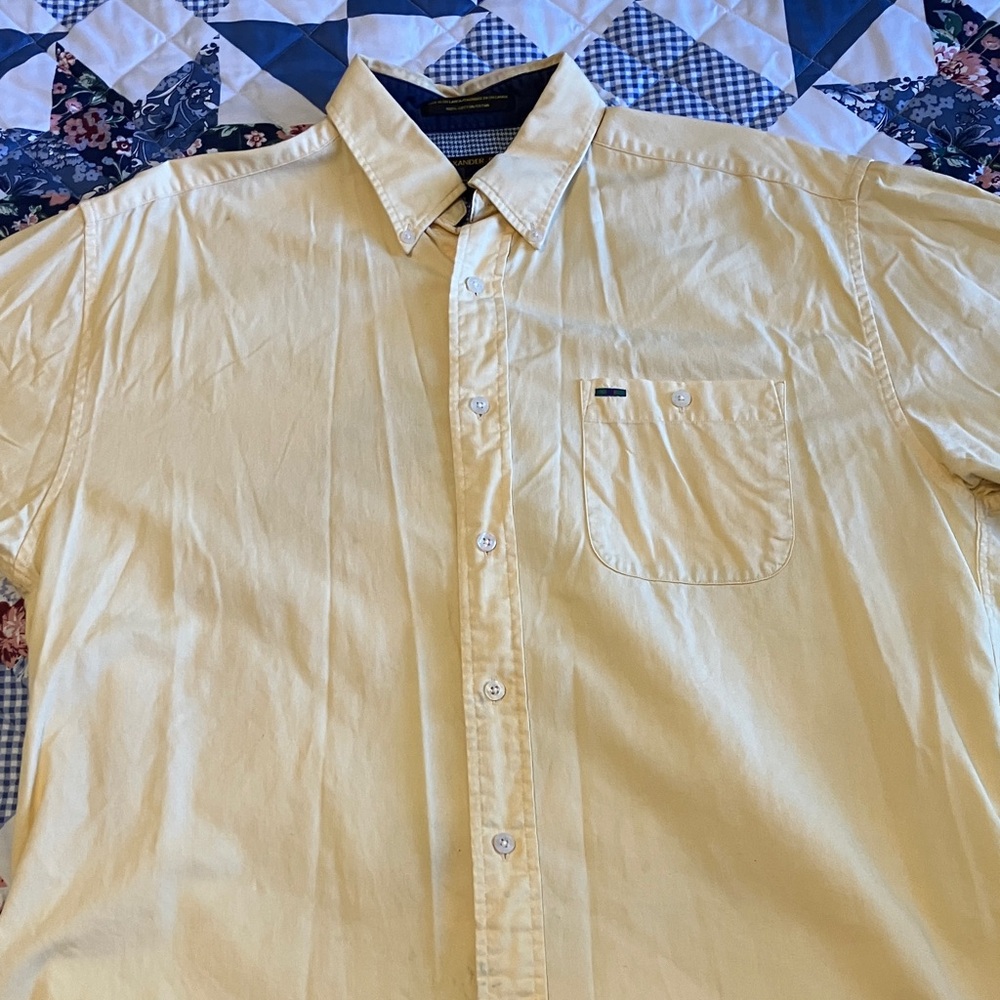 Alexander Julian Light Yellow Casual Button-Down Shirt